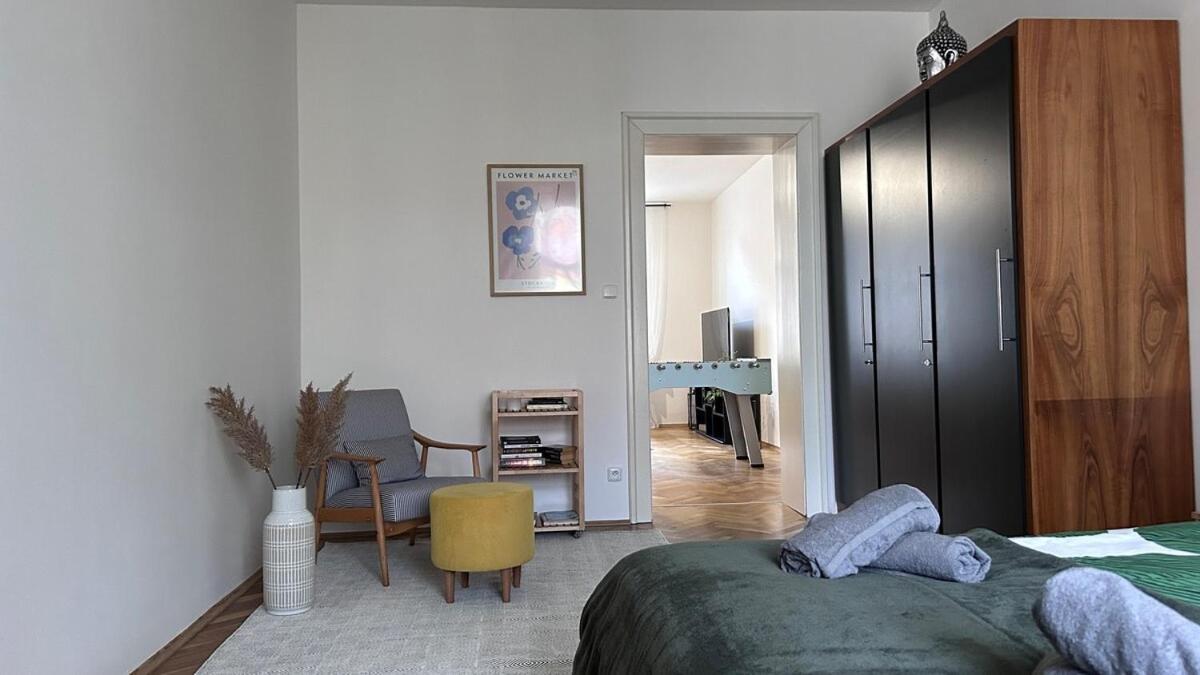 Stylish In The Center Of Apartament
