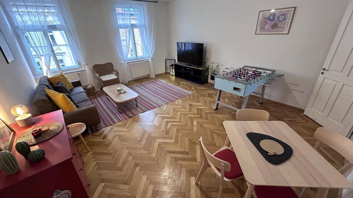 Stylish In The Center Of Apartament Praga